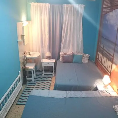 Can Pau Guesthouse Llança