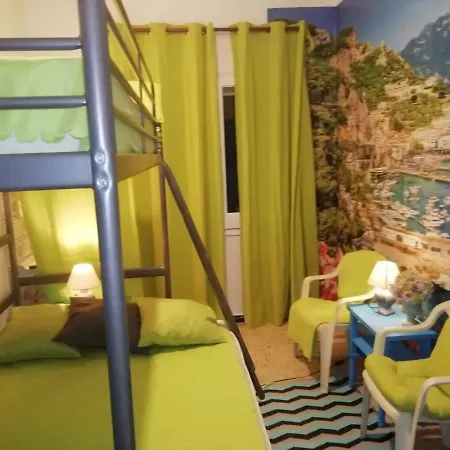 Can Pau Guesthouse Pensión