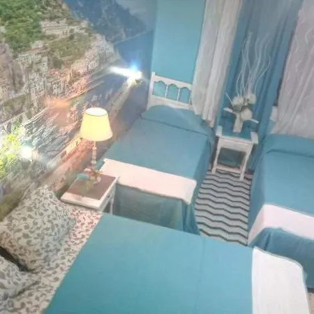Can Pau Guesthouse Pensión Llançà