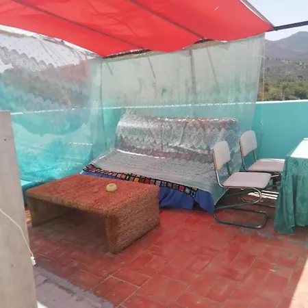 Pensión Can Pau Guesthouse